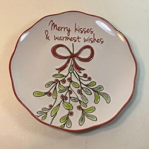 Spectrum Merry Kisses Warmest Wish Christmas Holiday Red Green Holly Love Plate